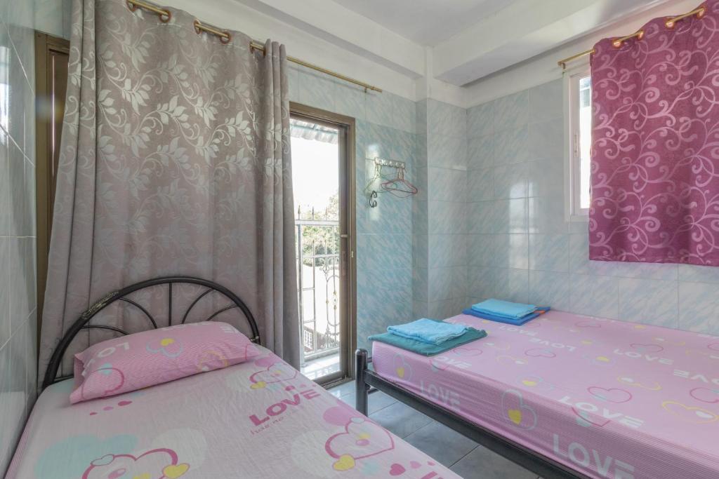 New Central Guesthouse Bangkok Dış mekan fotoğraf