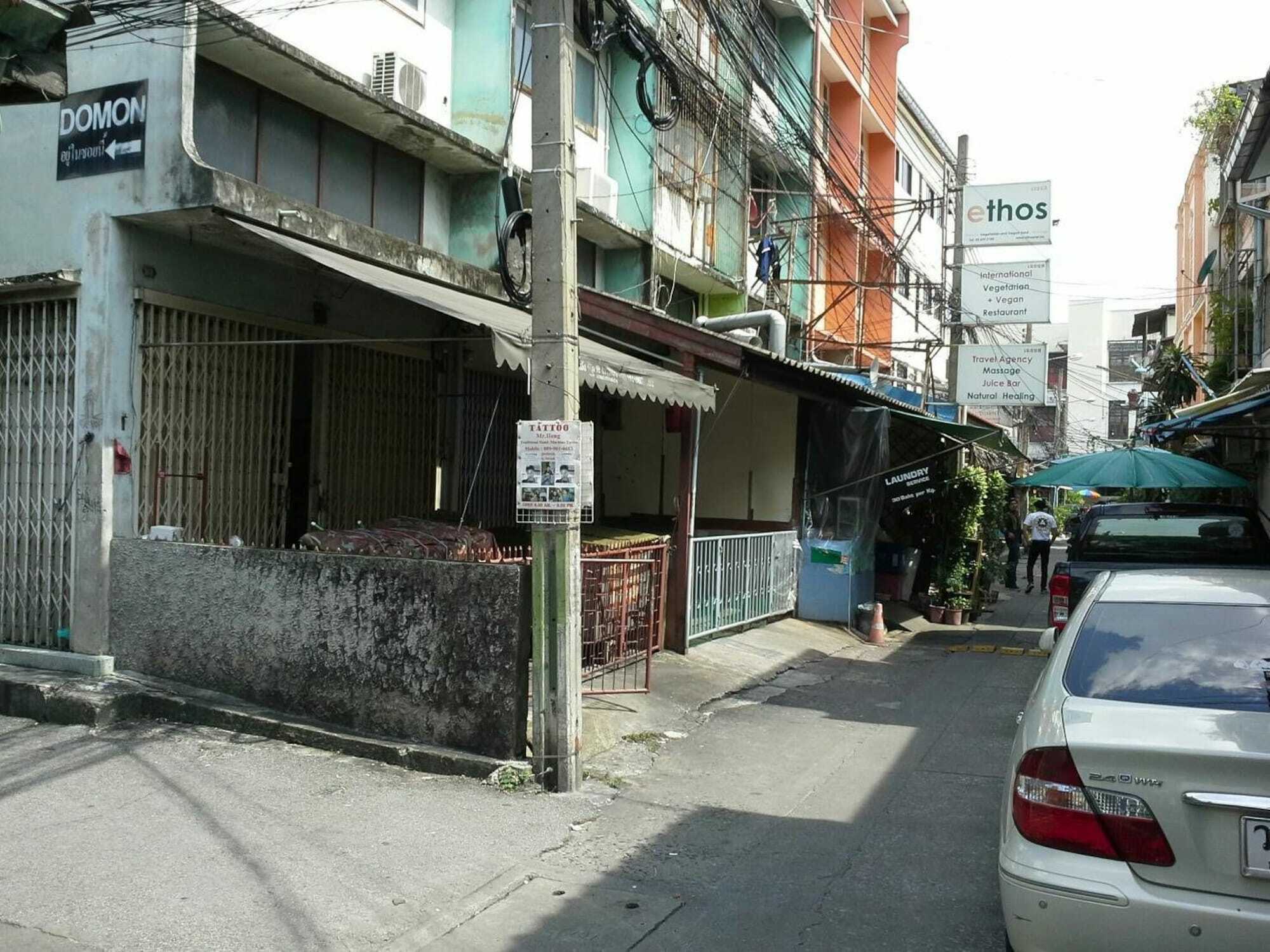 New Central Guesthouse Bangkok Dış mekan fotoğraf